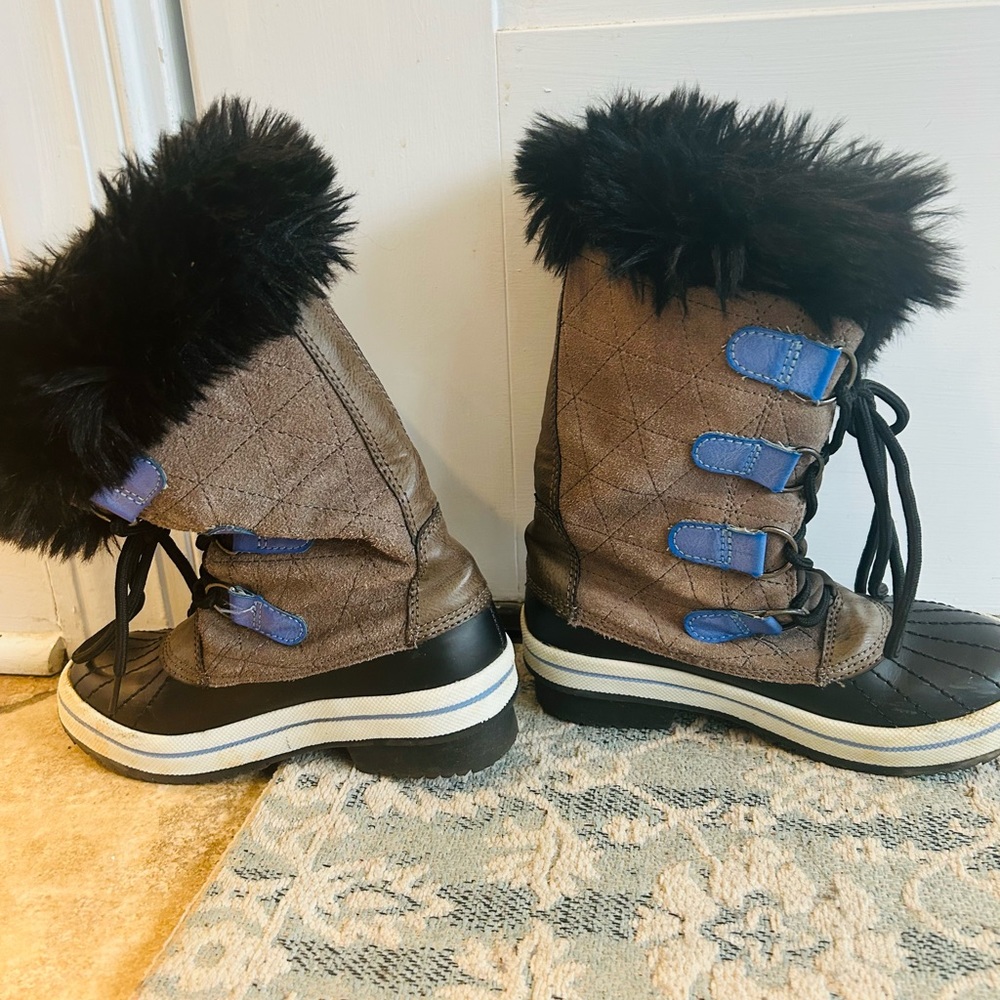 Cat & jack snow boots